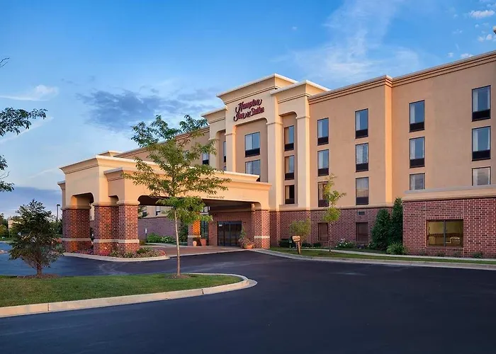 Hampton & Chicago - 3* Libertyville