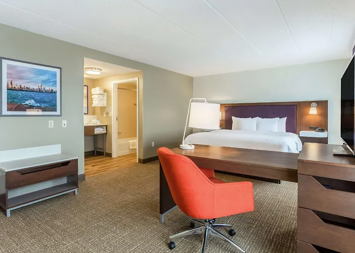Hotel Hampton & Chicago - 3*