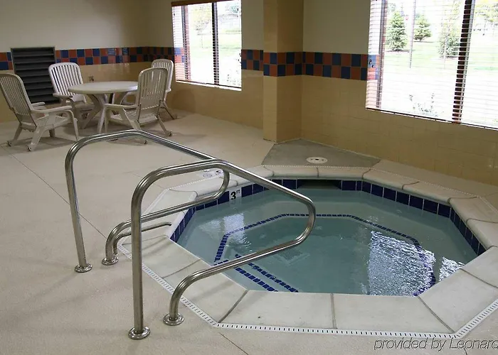 Hampton & Chicago - Hotel Libertyville