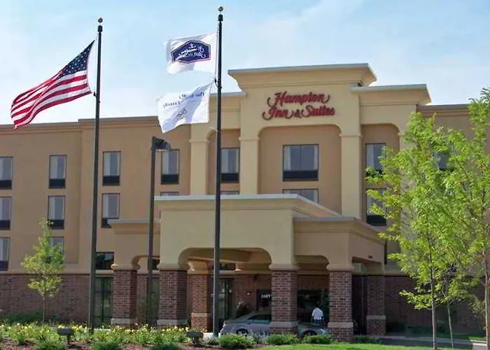 Hampton & Chicago - Hotel 3*