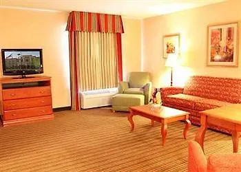 Hampton & Chicago - Hotel 3*