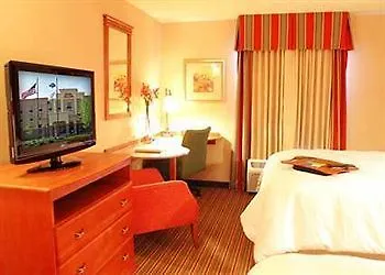 Hotel Hampton & Chicago - 3*